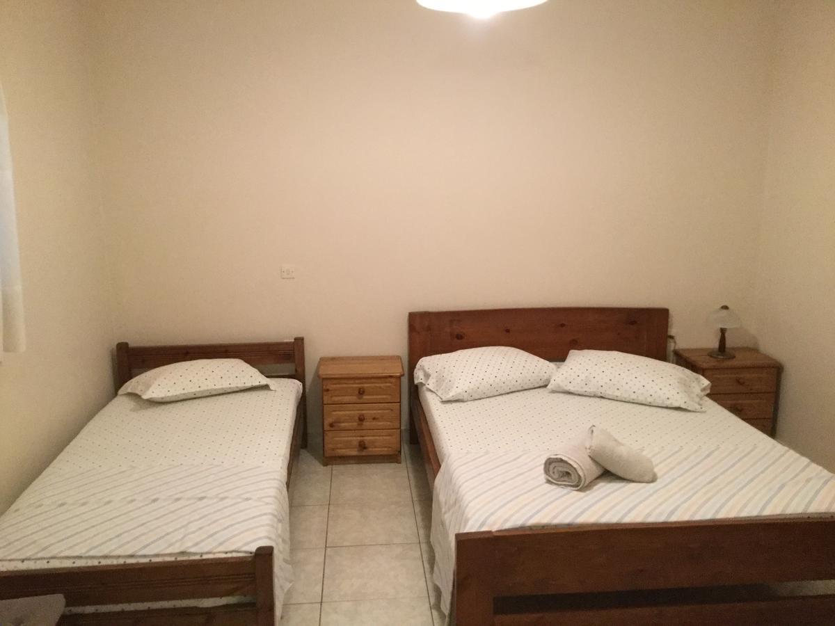 Ntinas House Apartment Tsoukaladhes Luaran gambar